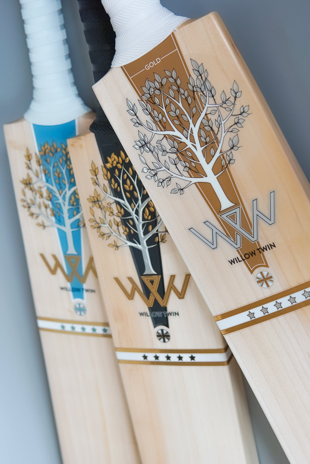 Willow Twin cricket bat range